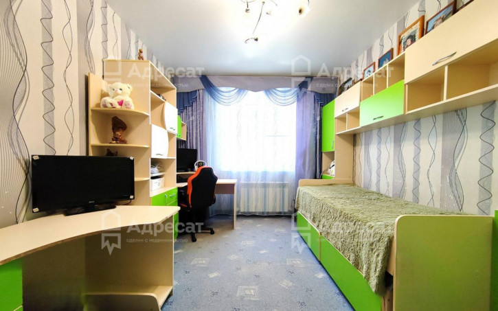 2-комн квартира ул. Пономарева,  д.11