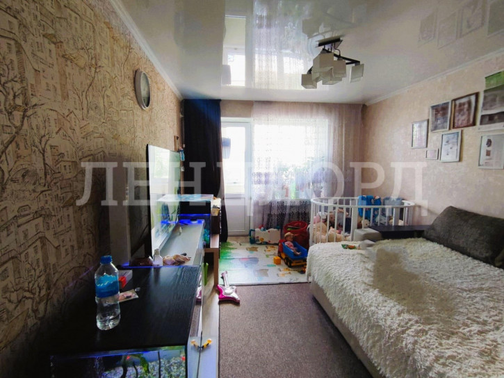 2-комн квартира Калинина, 45