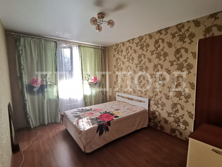 2-комн квартира улица Скачкова, 54