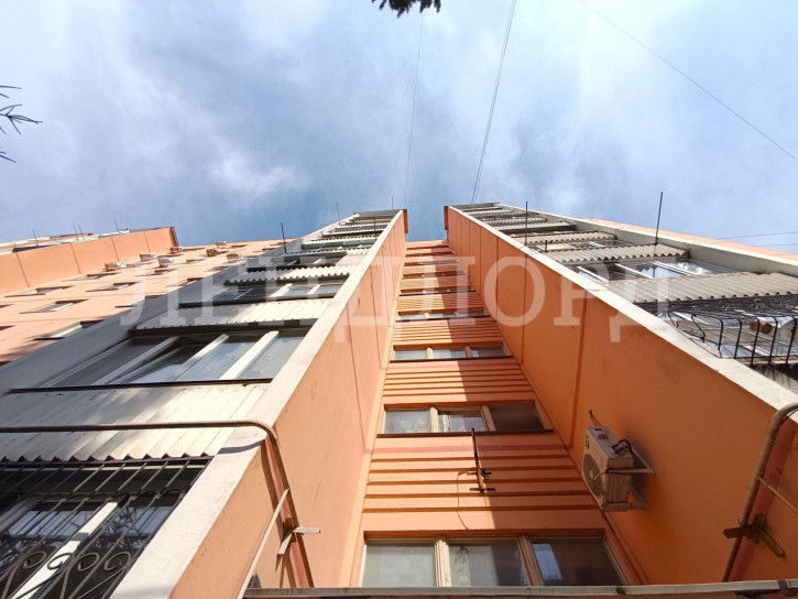 3-комн квартира улица Миронова, 2В