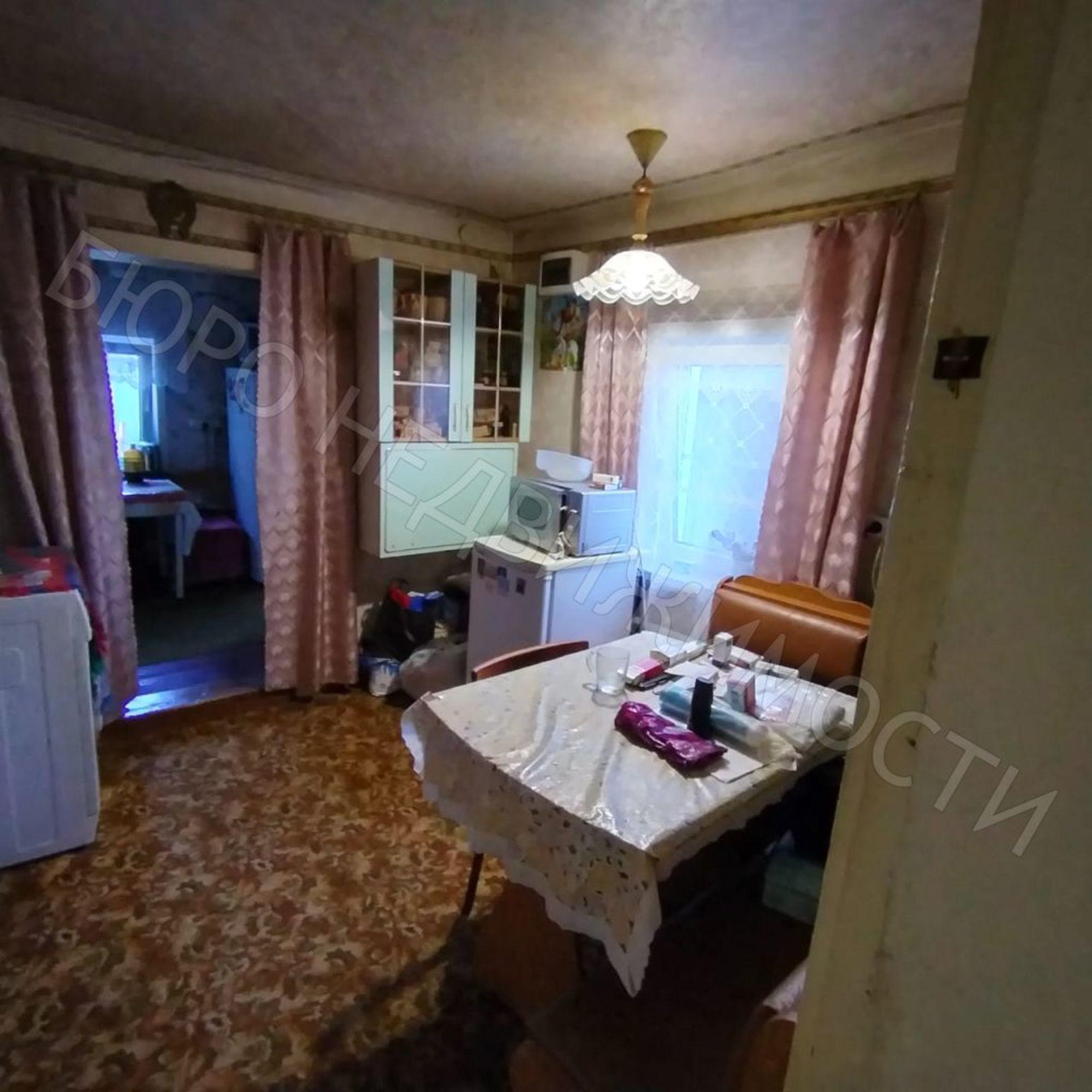 Купить дачу, дом, коттедж за 2 350 000 рублей на Тараканова пер, 4