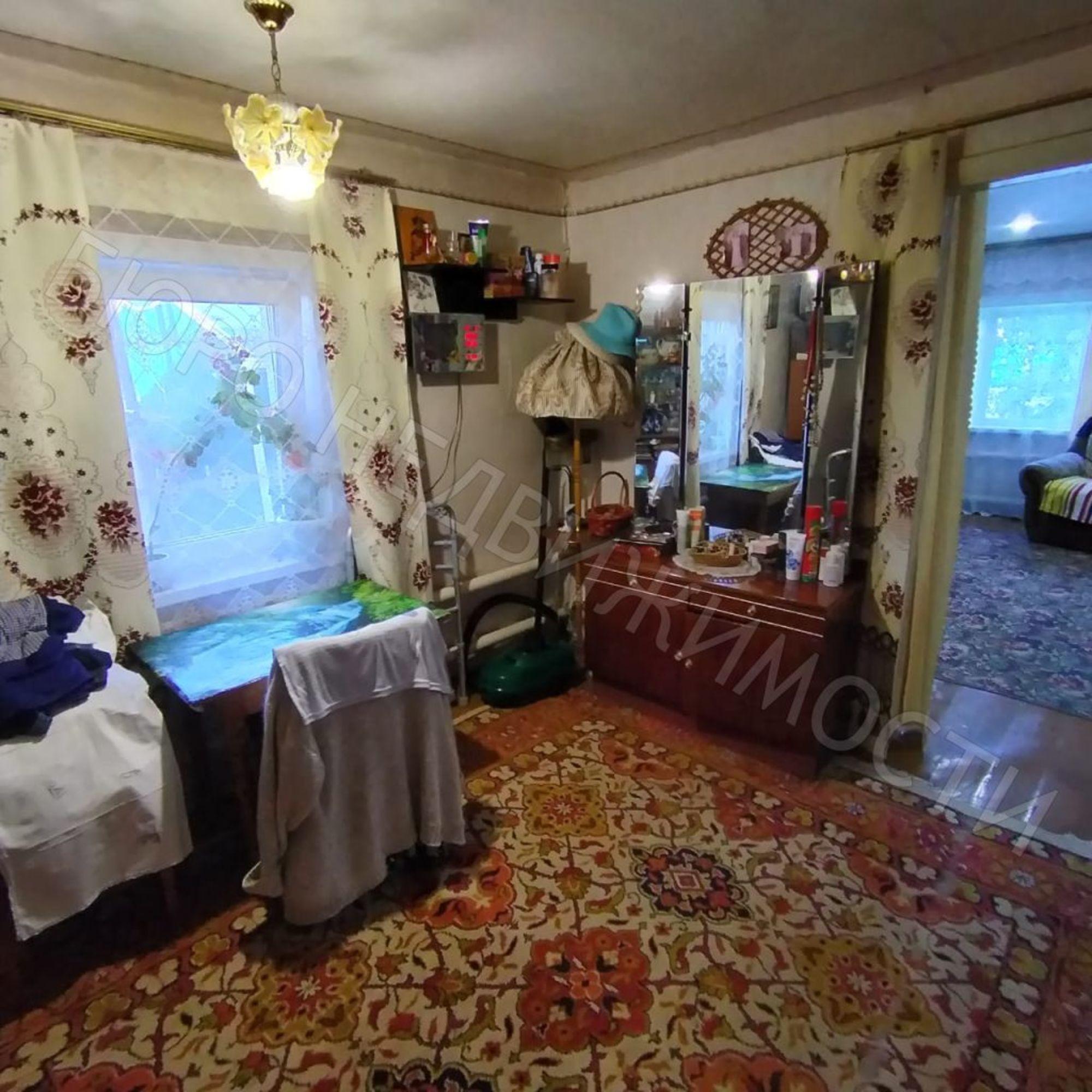 Купить дачу, дом, коттедж за 2 350 000 рублей на Тараканова пер, 4