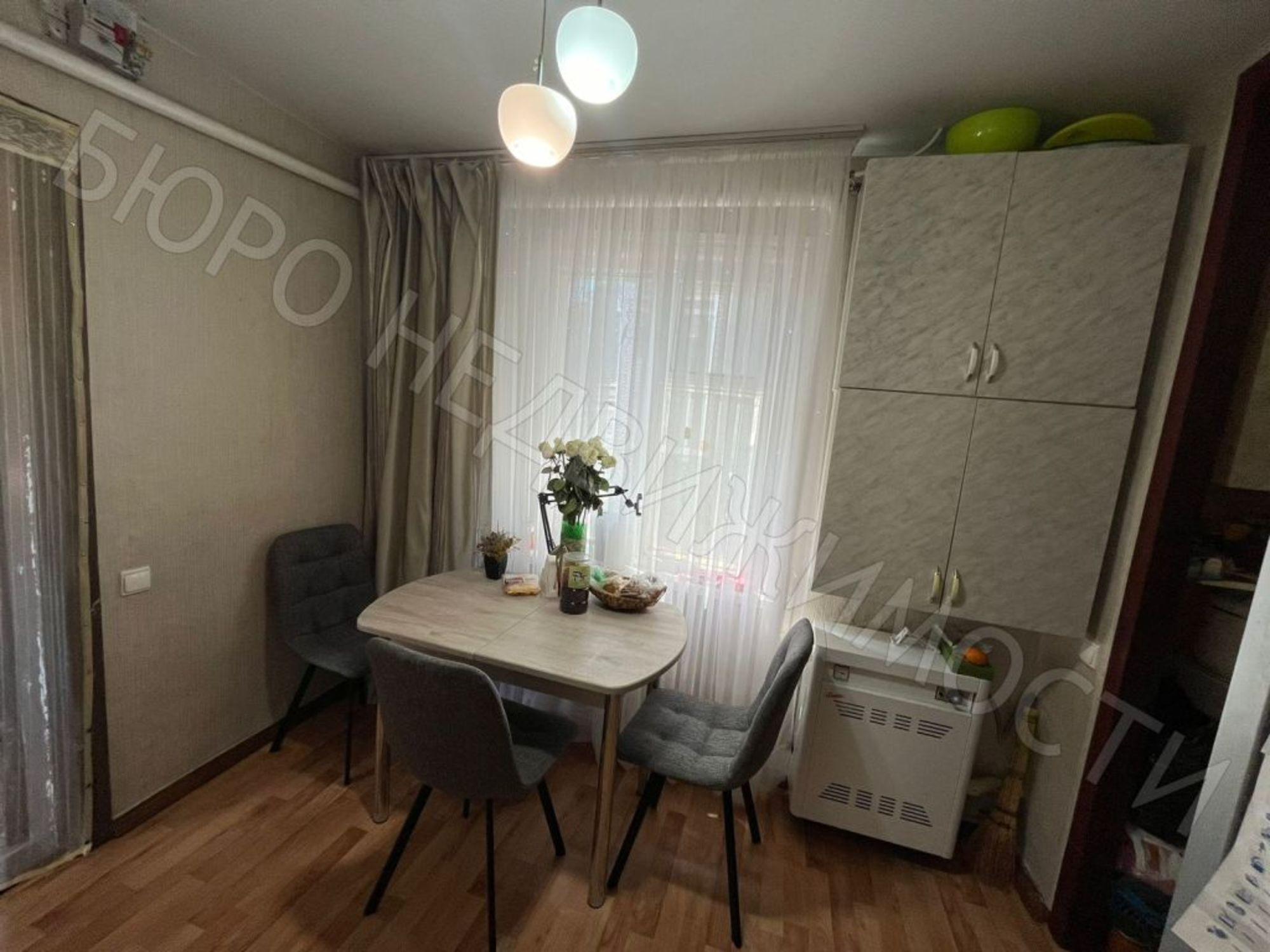 Купить дачу, дом, коттедж за 4 200 000 рублей на Советская, 79