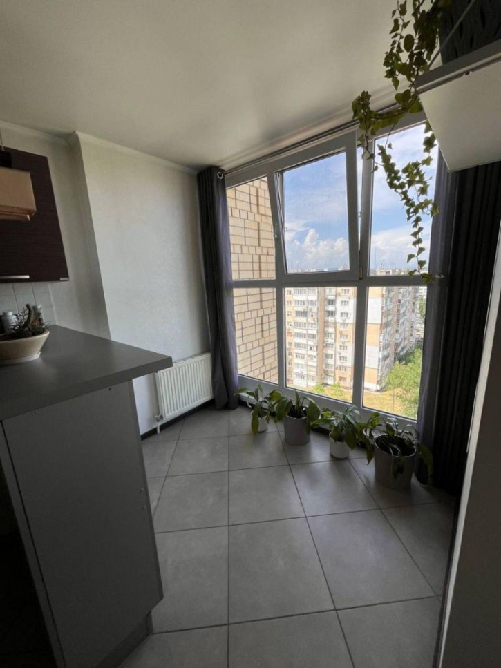 2-комн квартира Волоха ул, 15А