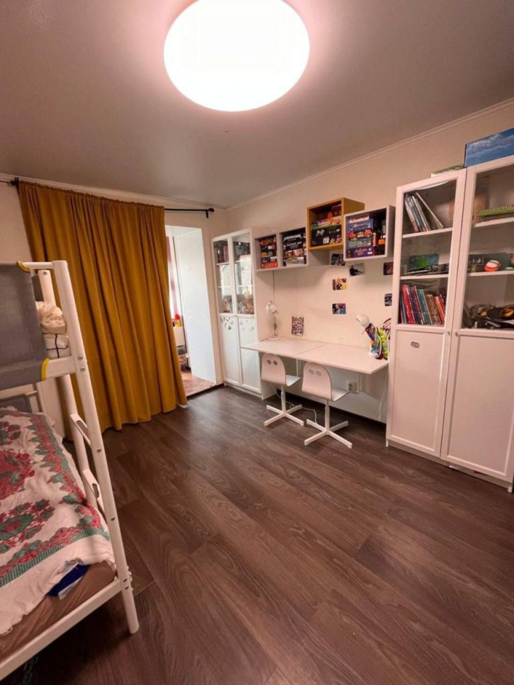 2-комн квартира Волоха ул, 15А