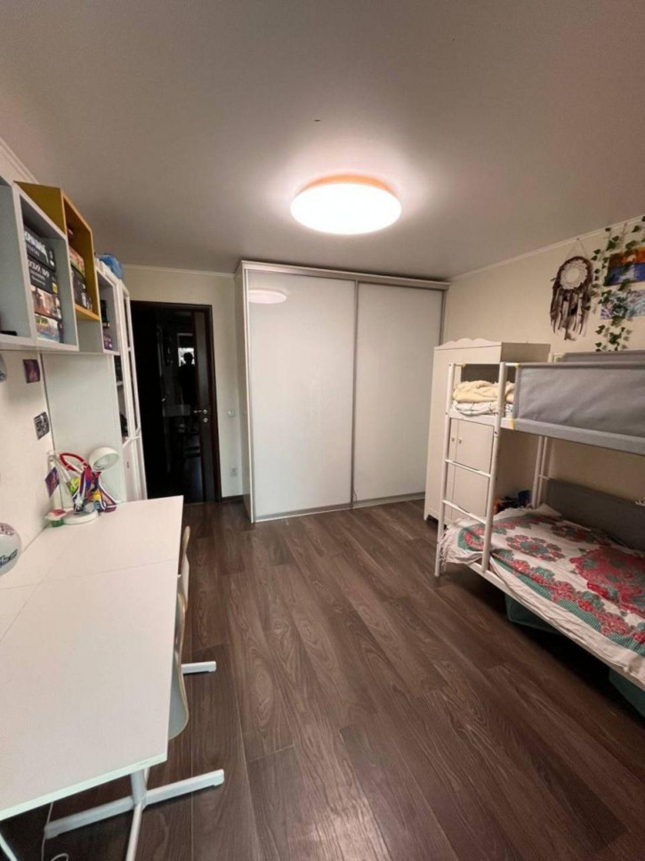 2-комн квартира Волоха ул, 15А