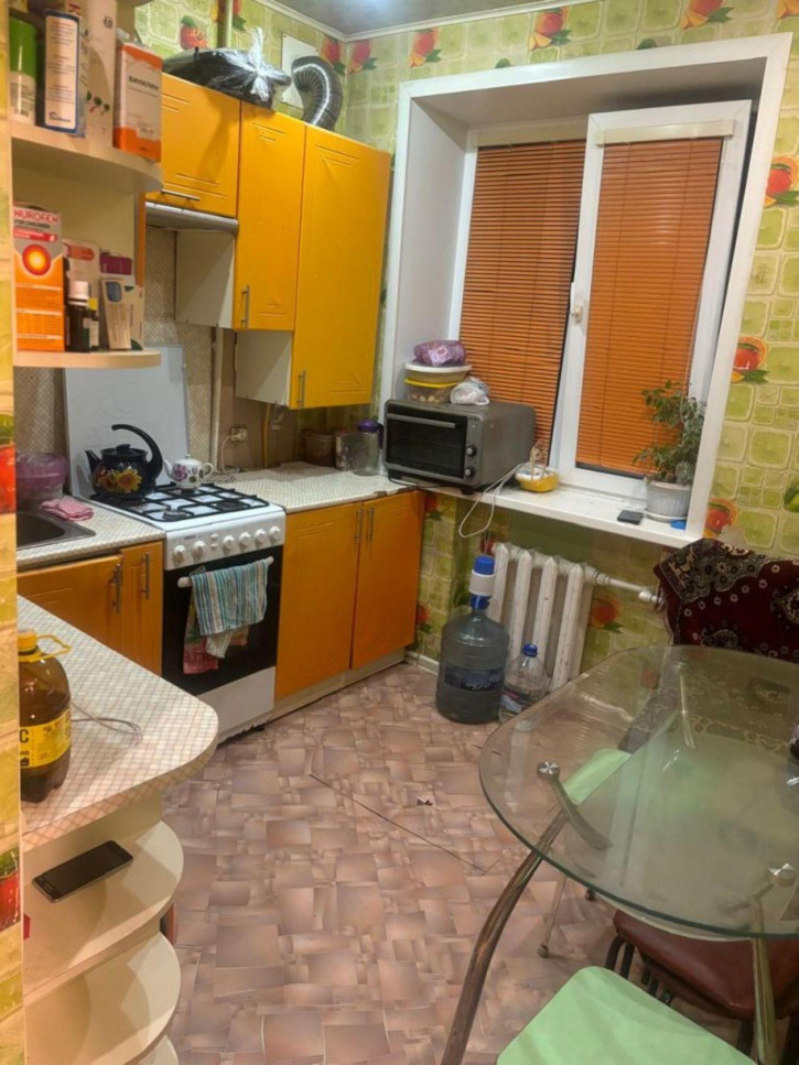 2-комн квартира Строительный переулок, 1