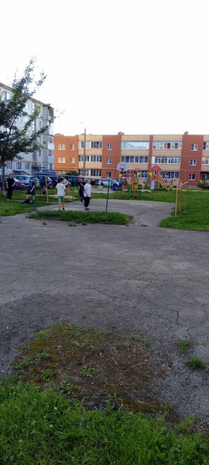 3-комн квартира Водопьянова ул, 10