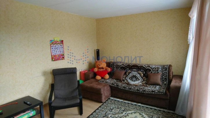 3-комн квартира Чкаловск