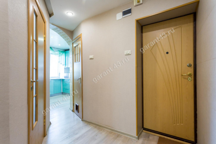 3-комн квартира улица Добролюбова, 21