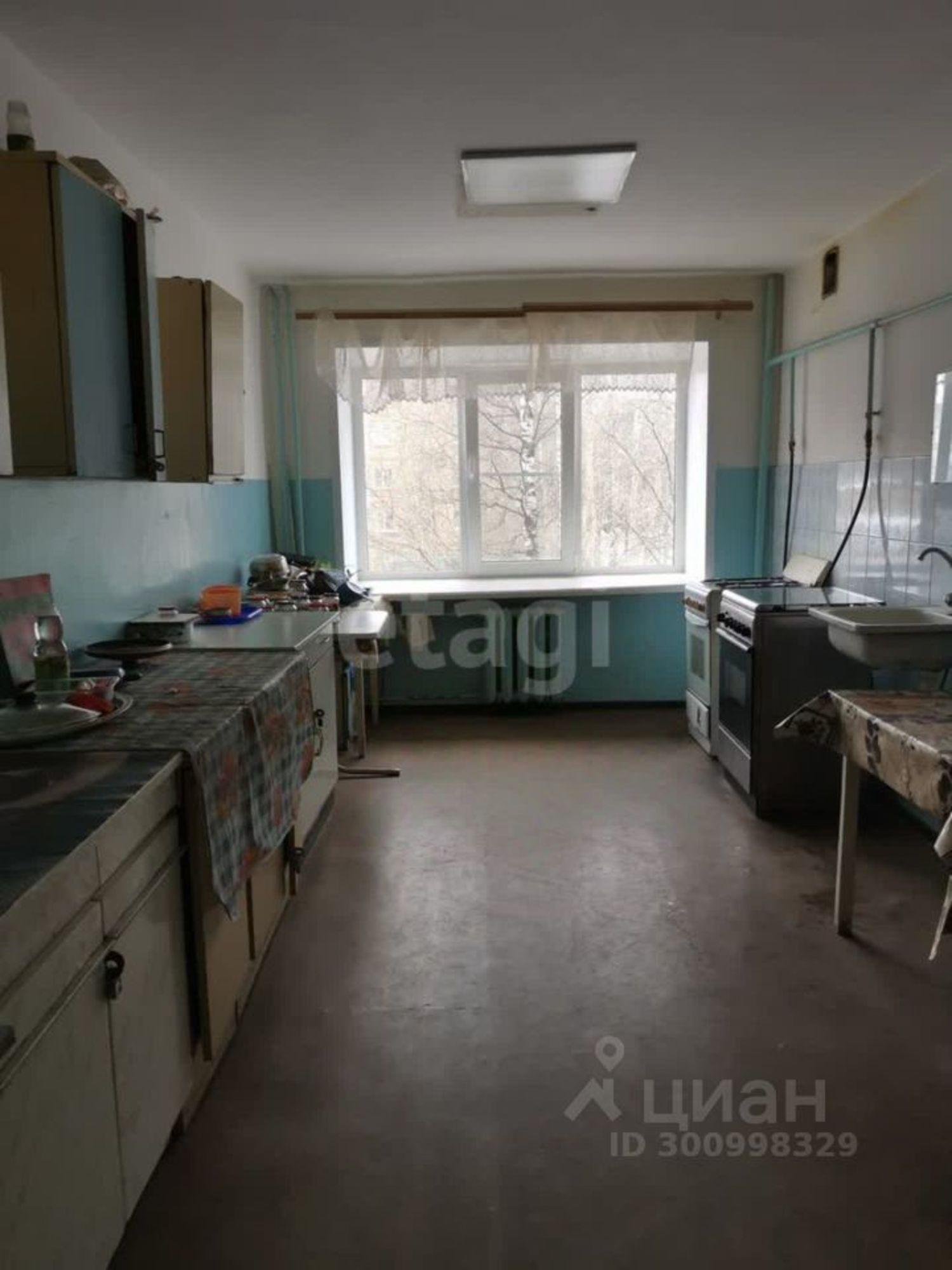 Купить комнату за 450 000 рублей на ул Семяшкина, 4А