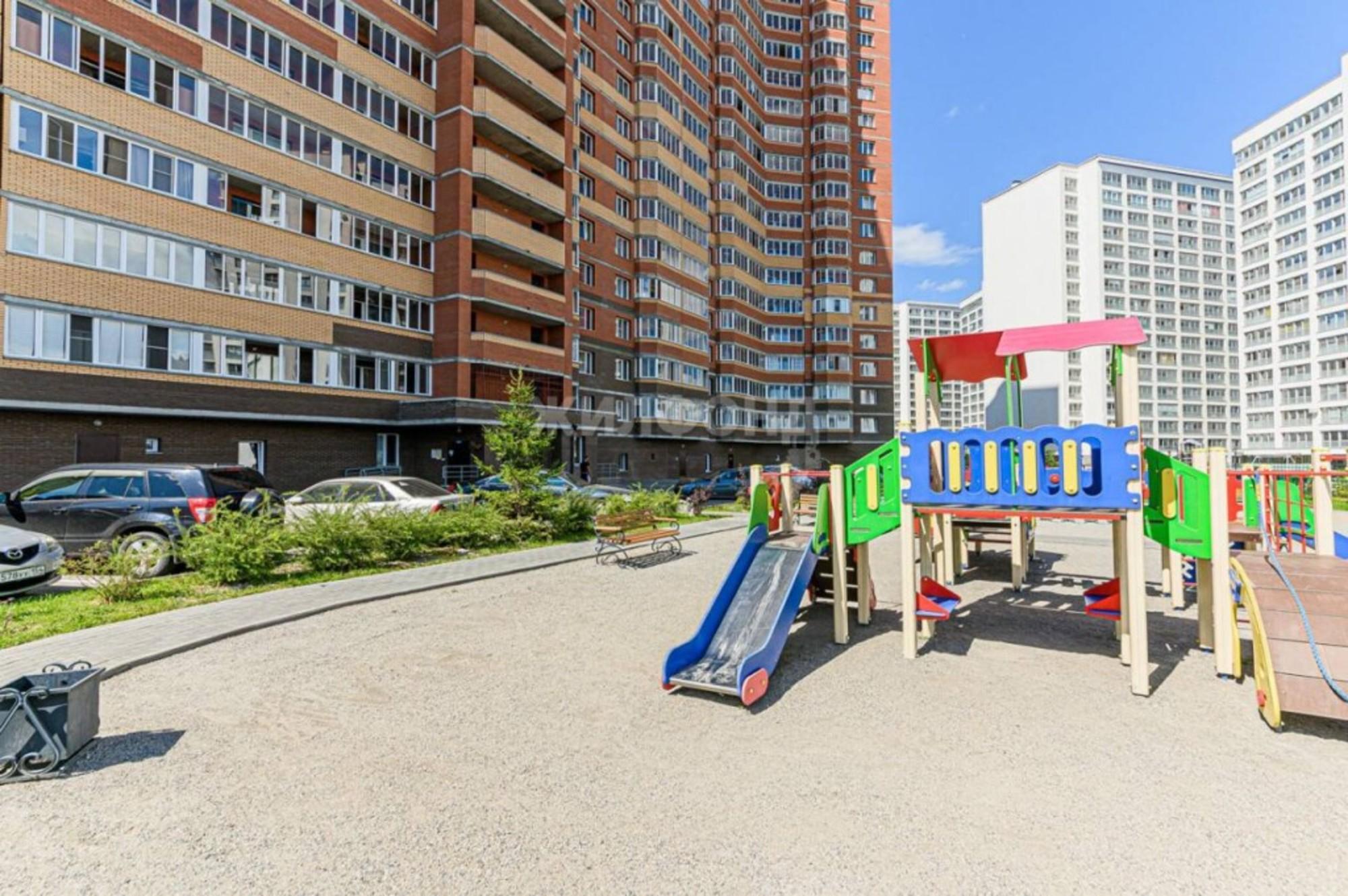 Купить квартиру за 6 850 000 рублей на Немировича-Данченко, 144/1