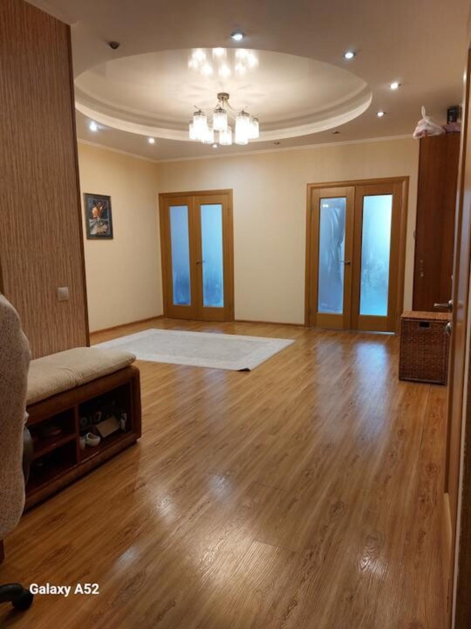 Купить квартиру за 11 000 000 рублей на Сиреневая, 29
