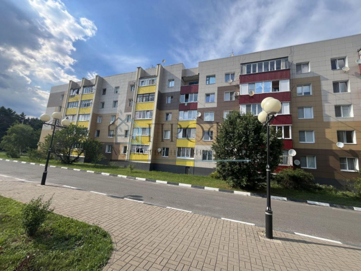 1-комн квартира Ливенская ул, 132