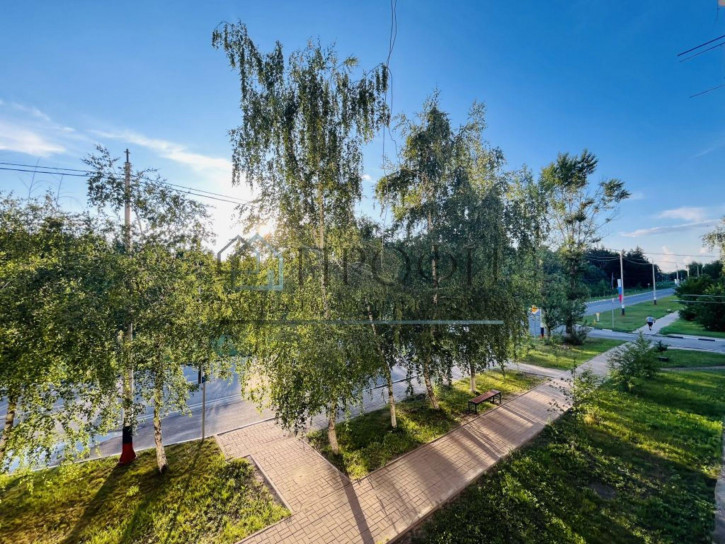 1-комн квартира Ливенская ул, 132