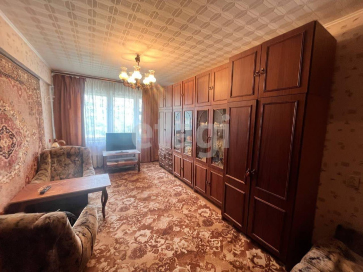 4-комн квартира Уральский переулок