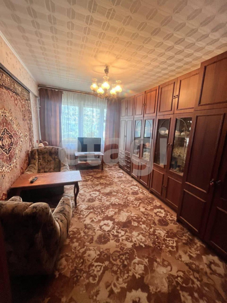 4-комн квартира Уральский переулок