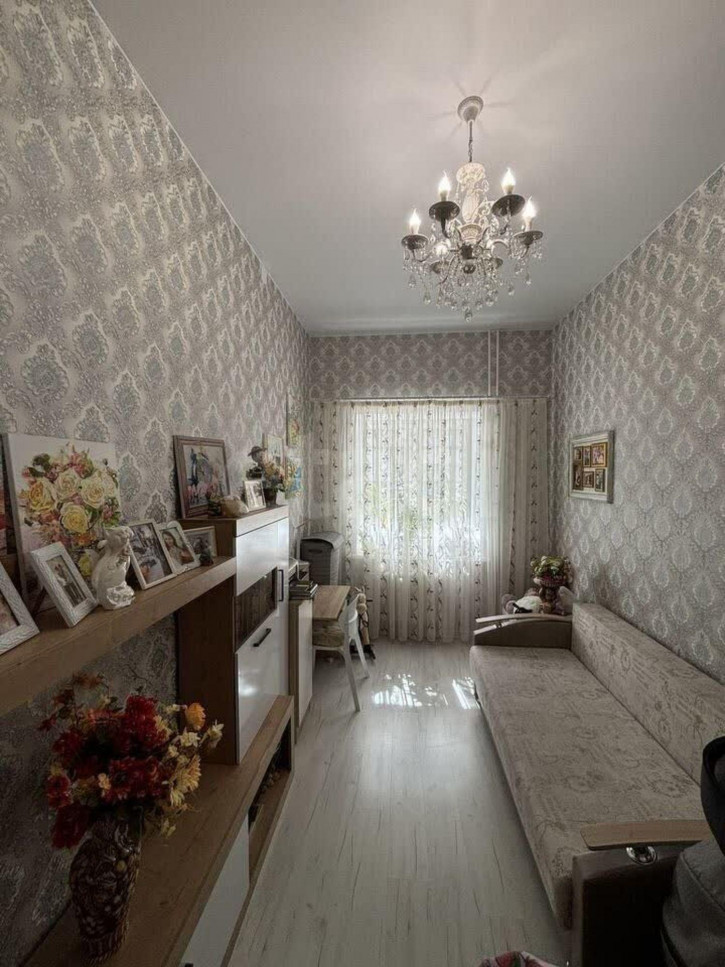2-комн квартира улица Гагарина, 80в