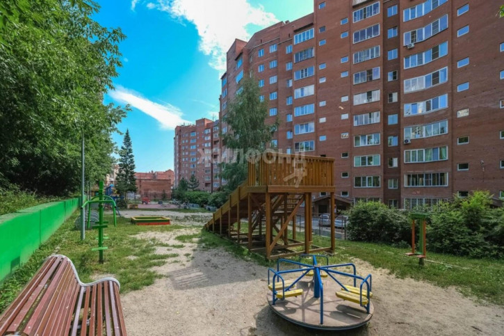 1-комн квартира Лескова, 15
