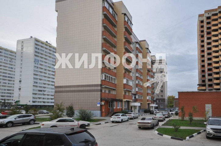 1-комн квартира Виктора Уса, 1