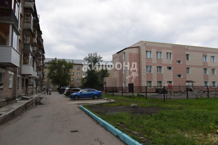 2-комн квартира Оловозаводская, 18