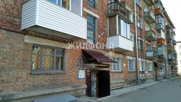 2-комн квартира Оловозаводская, 18
