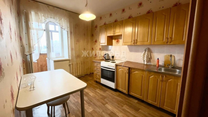 2-комн квартира Колхидская, 5