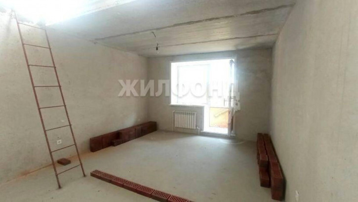 3-комн квартира микрорайон Морской, 9