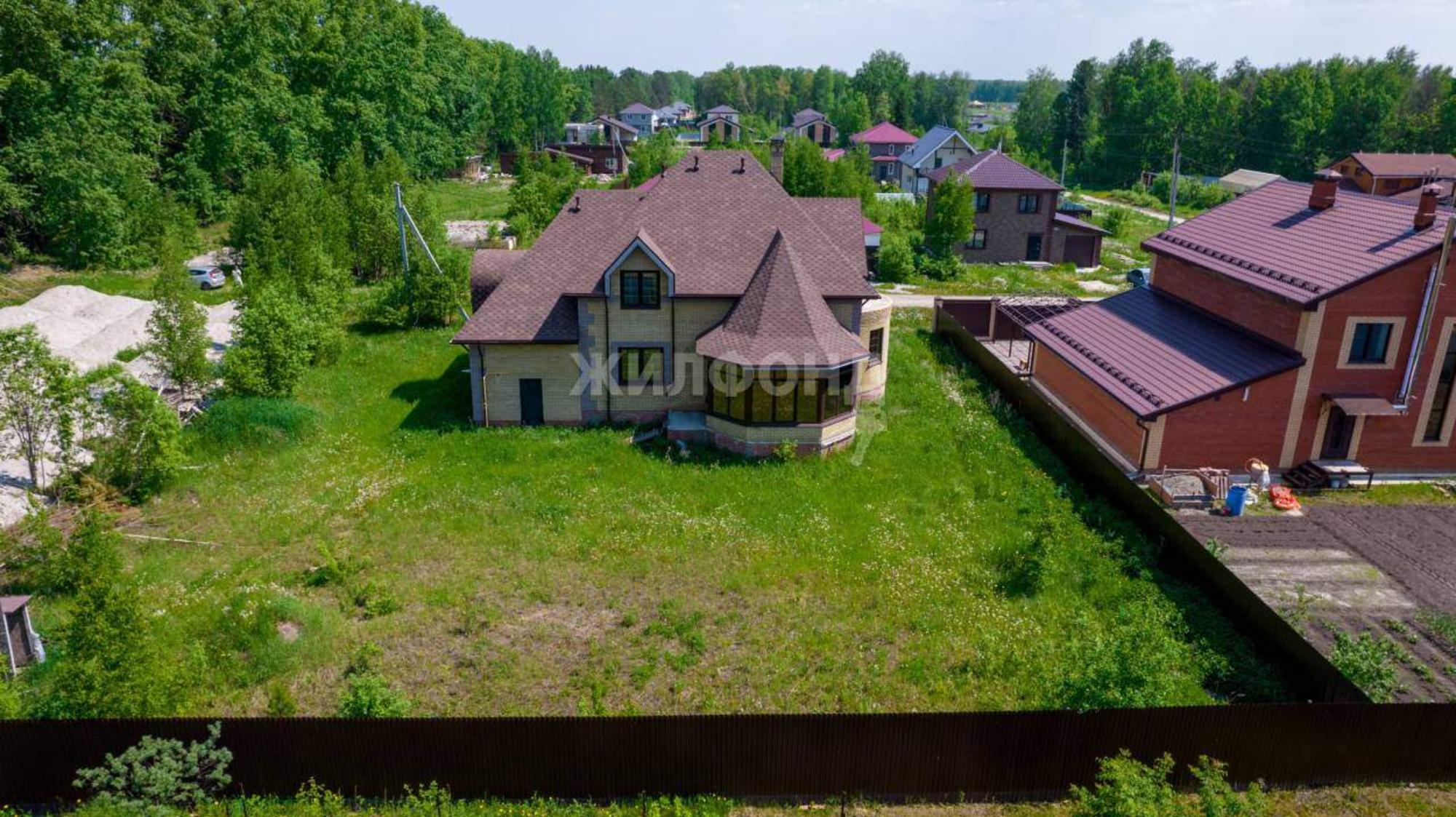 Купить дачу, дом, коттедж за 15 000 000 рублей на Малиновый проезд, д.7
