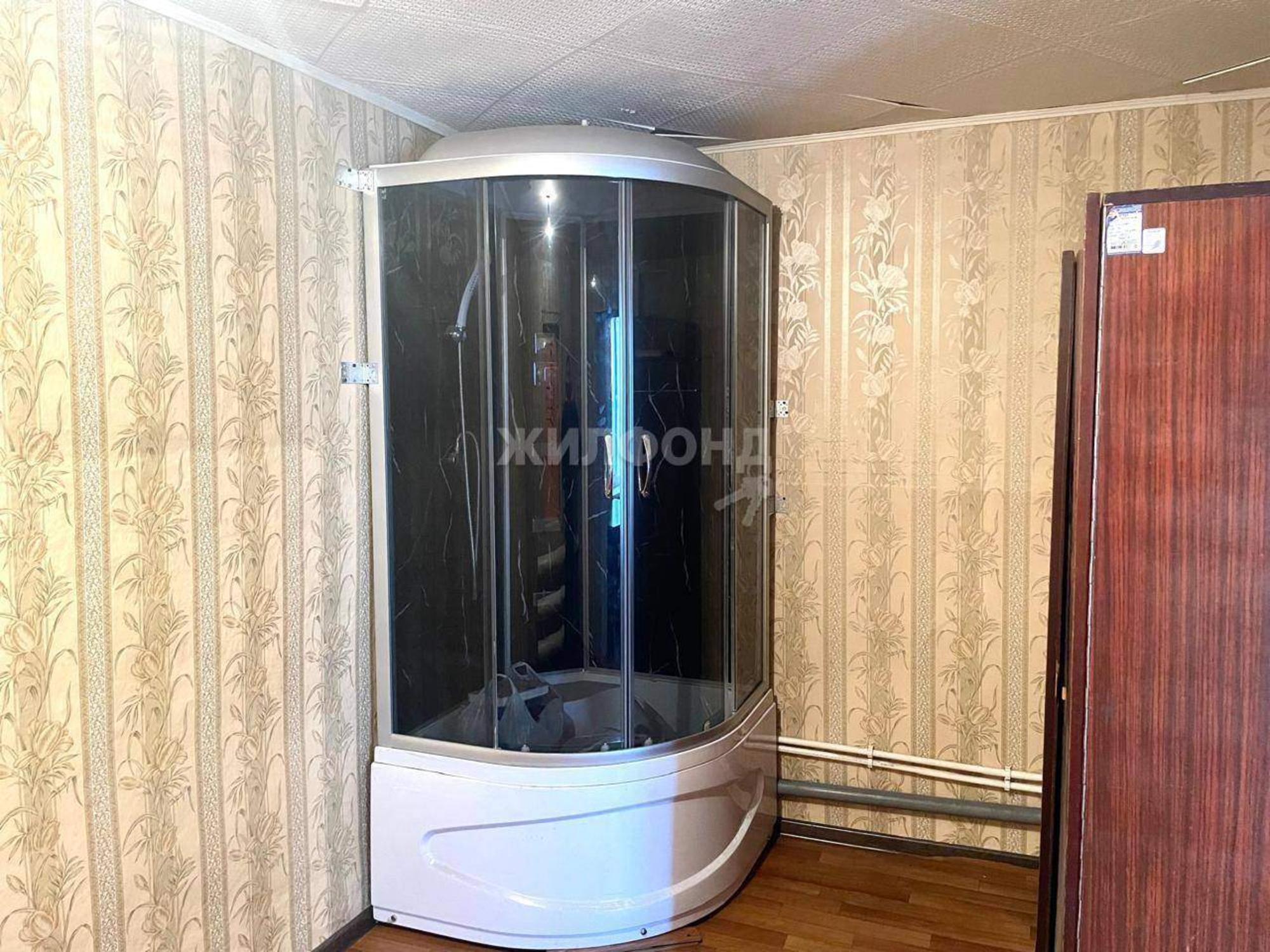 Купить дачу, дом, коттедж за 1 100 000 рублей на Интернациональная улица