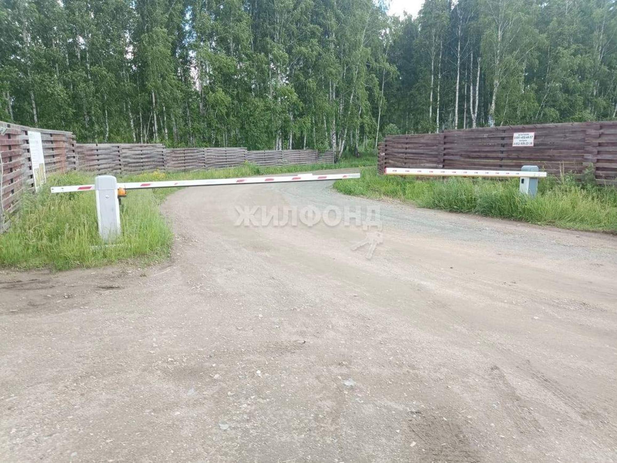 Купить землю, земельный участок за 450 000 рублей на село Барлак