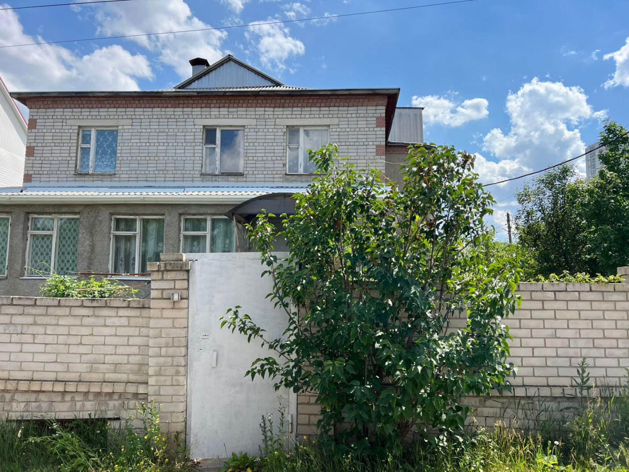 Купить дачу, дом, коттедж за 15 000 000 рублей на Дуговая ул.