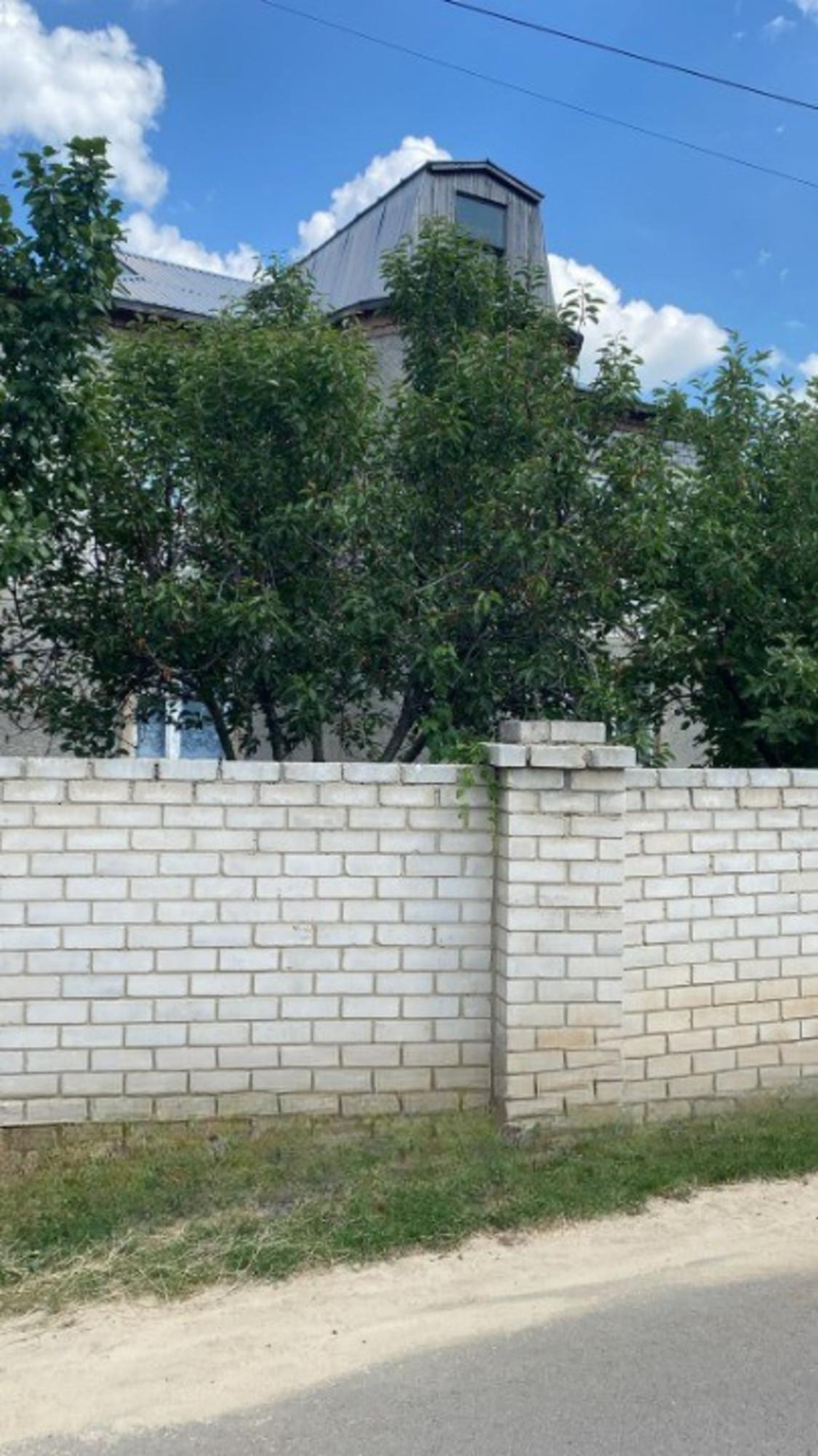 Купить дачу, дом, коттедж за 15 000 000 рублей на Дуговая ул.