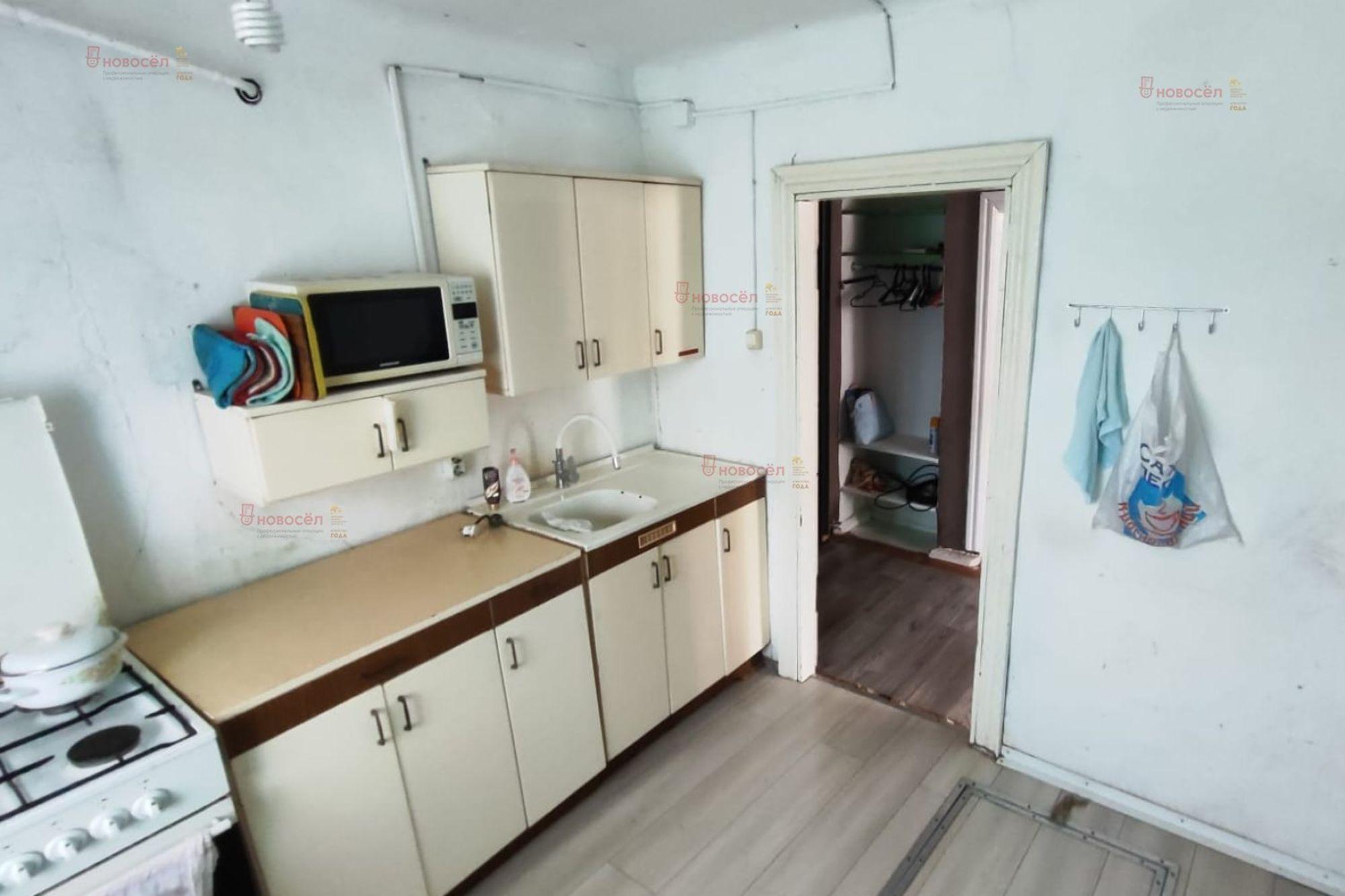 Купить дачу, дом, коттедж за 2 500 000 рублей на Горняков 33