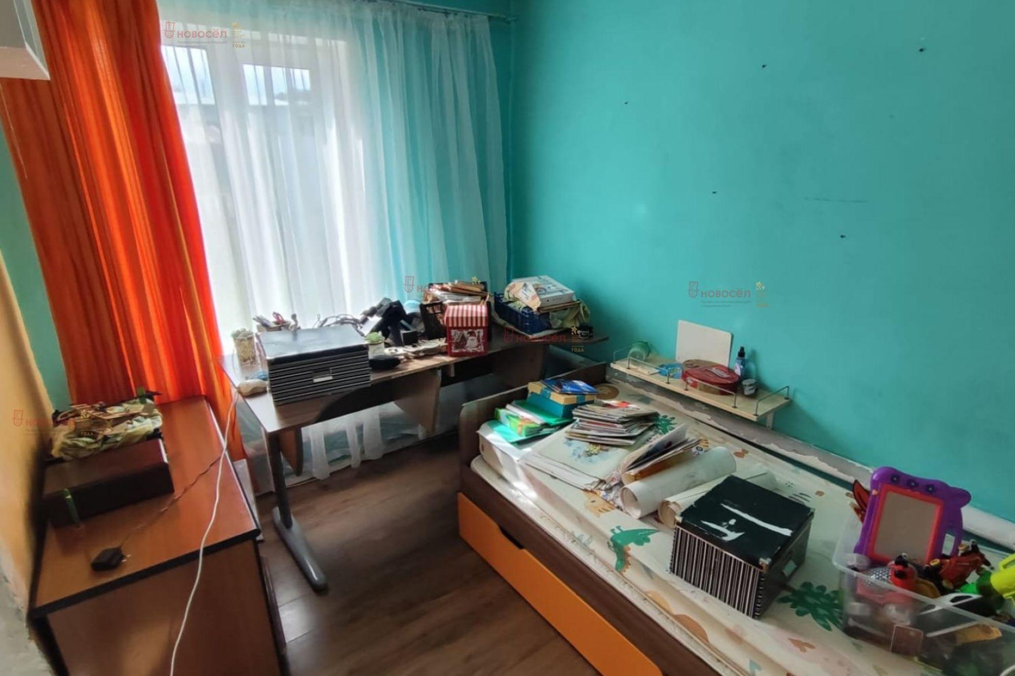 Купить дачу, дом, коттедж за 2 500 000 рублей на Горняков 33