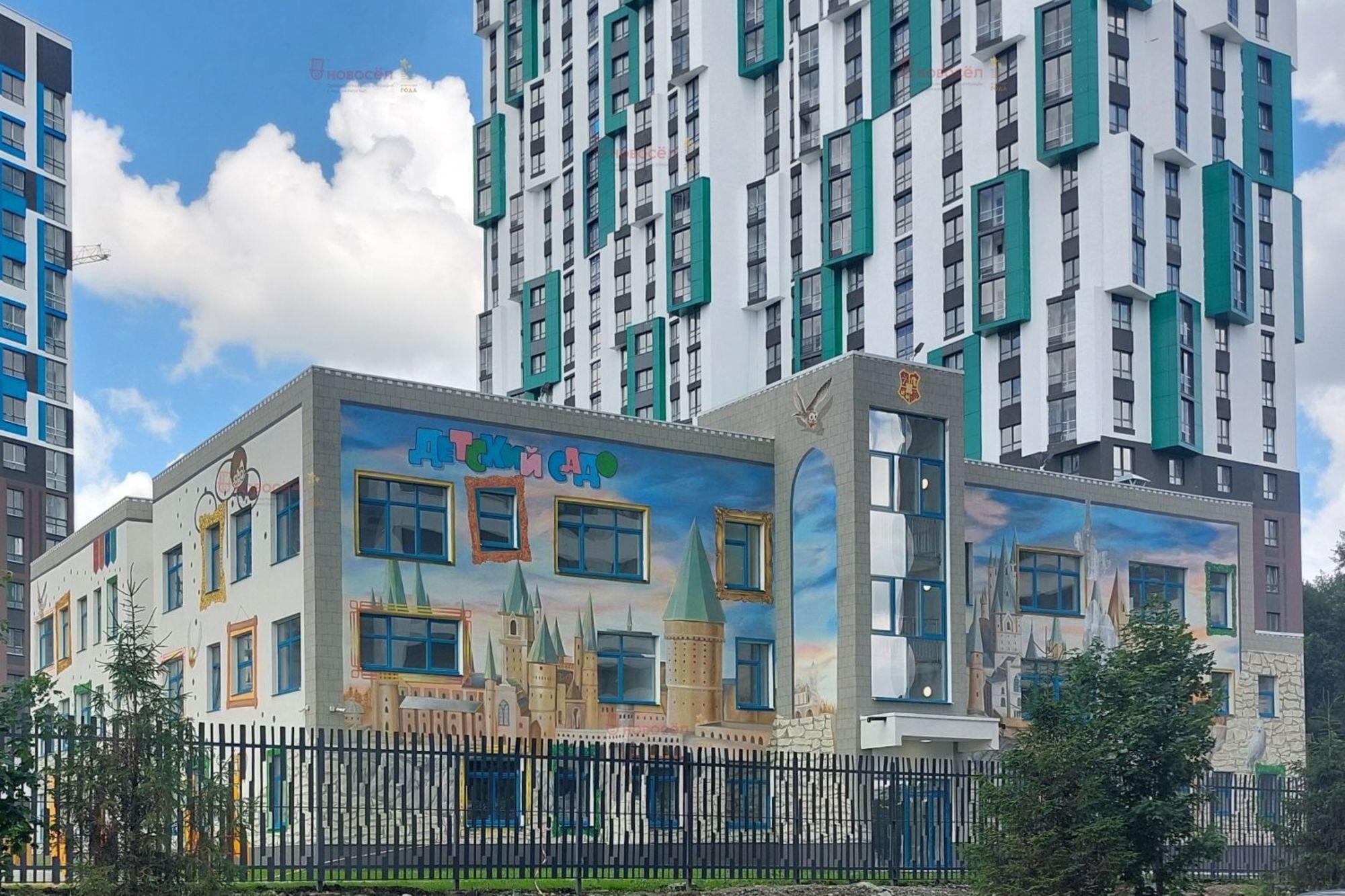 Купить квартиру за 10 000 000 рублей на Высоцкого 7/а