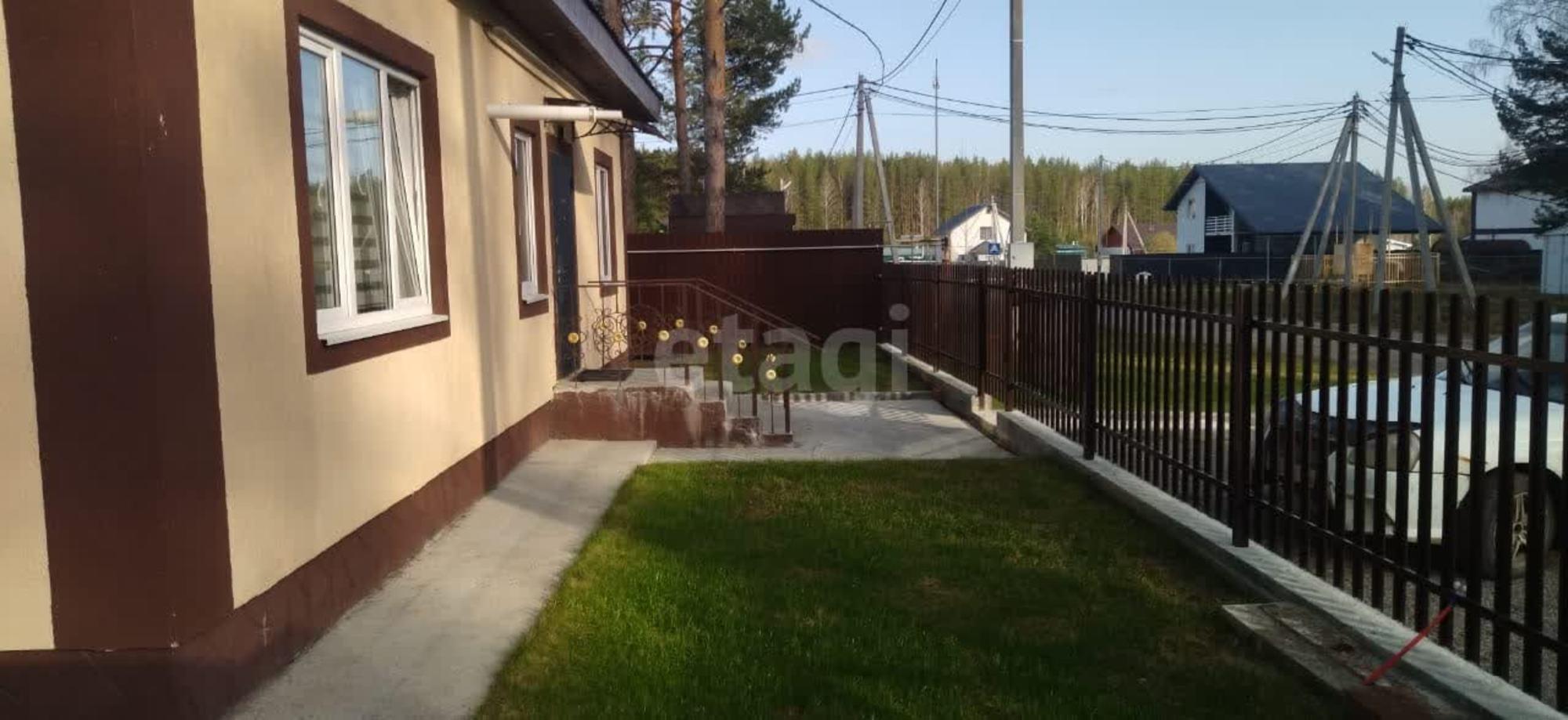 Купить дачу, дом, коттедж за 11 300 000 рублей на ДНТ Клевер, 537