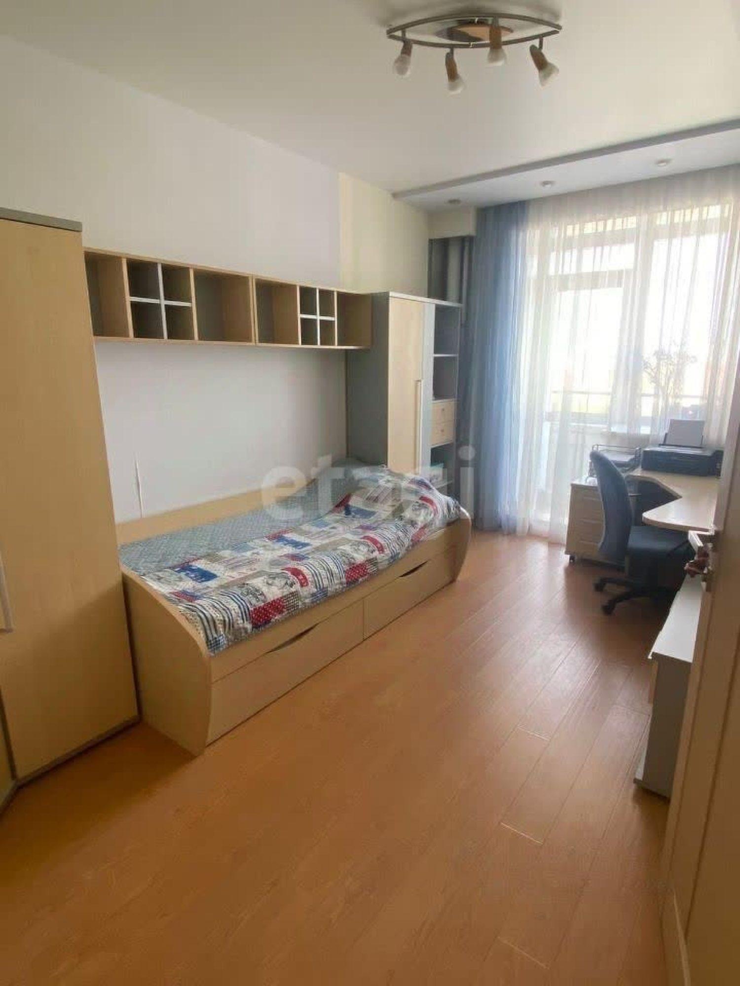 Купить квартиру за 16 400 000 рублей на Фурманова, 123