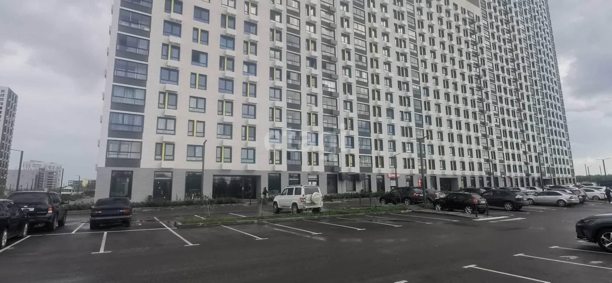 Сдать торговое помещение за 150 000 рублей на Полевая 117/3