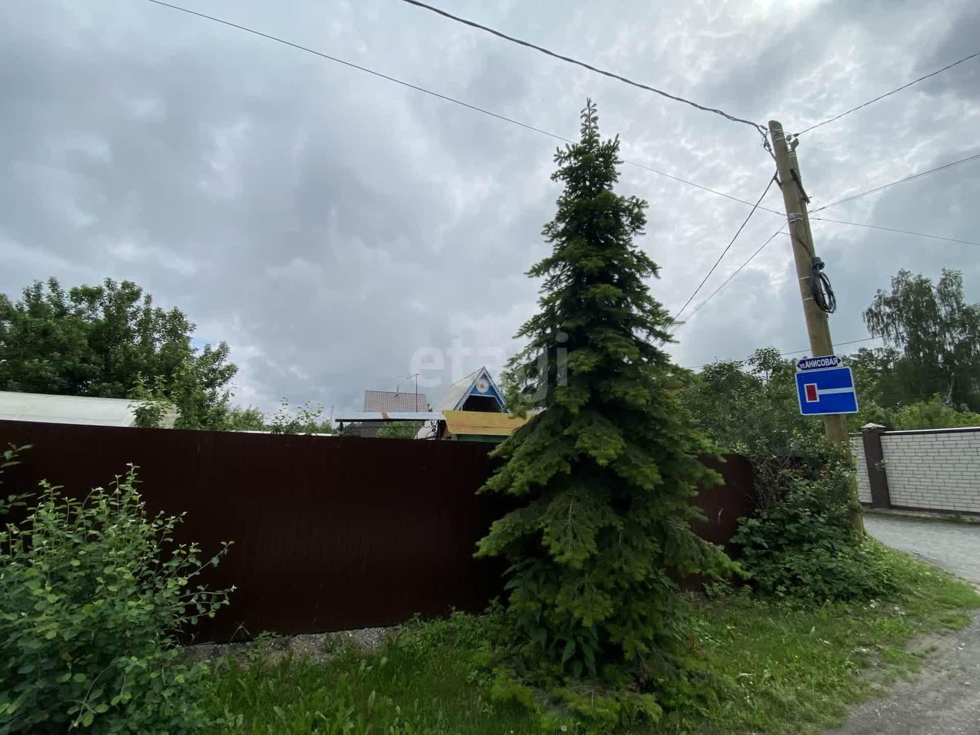 Купить дачу, дом, коттедж за 4 700 000 рублей на Анисовая, 33