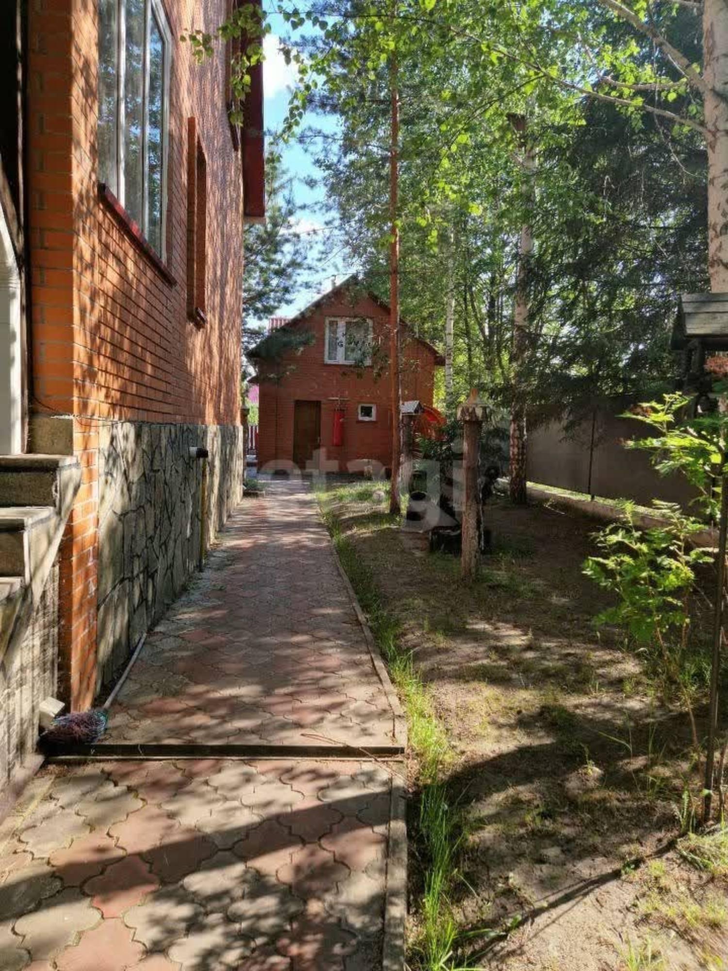 Купить дачу, дом, коттедж за 25 350 000 рублей на Липовая, 4