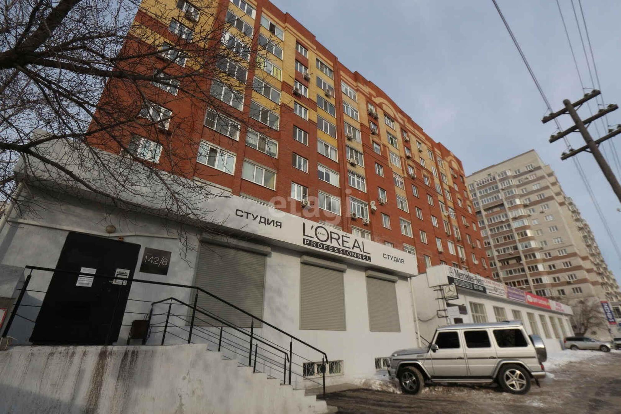 Купить помещение свободного назначения за 8 000 000 рублей на Холодильная 142/1а