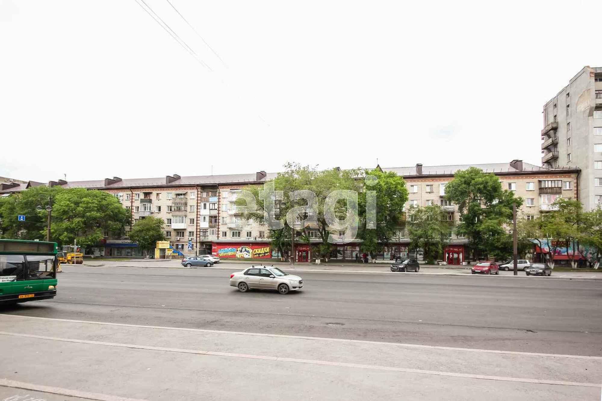Купить квартиру за 3 800 000 рублей на Республики, 155