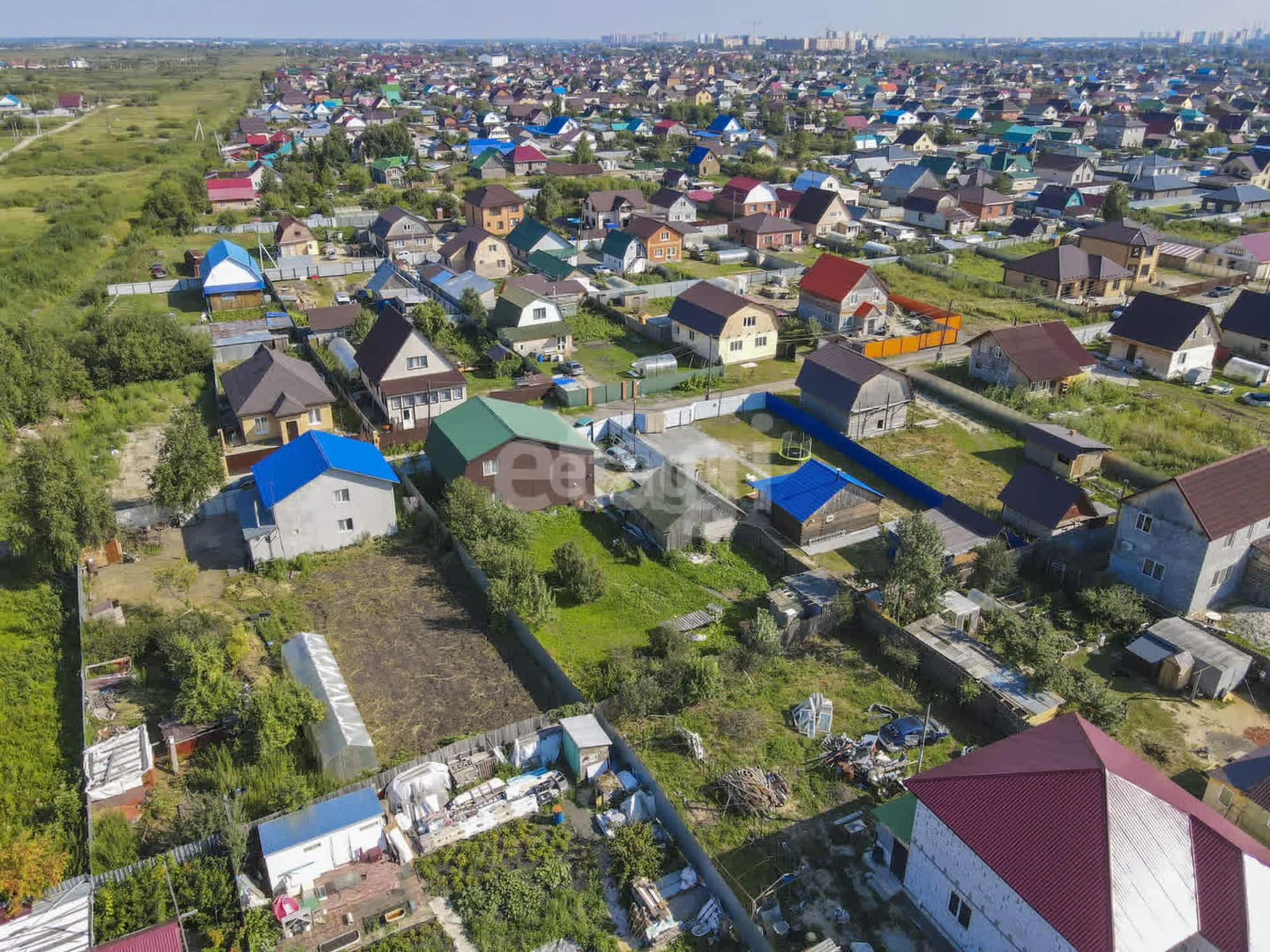 Купить дачу, дом, коттедж за 6 600 000 рублей на Солнечная,
