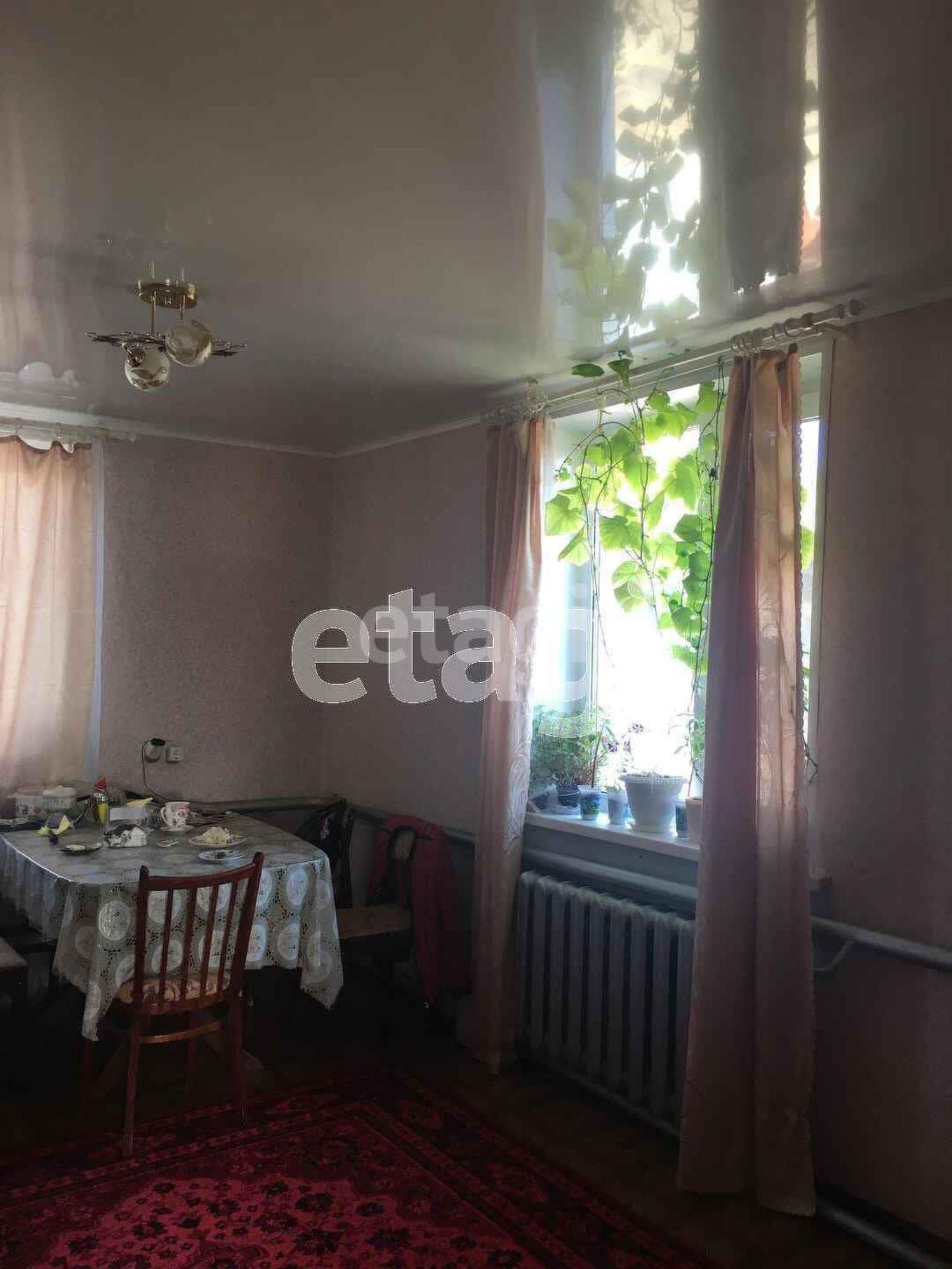 Купить дачу, дом, коттедж за 7 000 000 рублей на Оренбургская, 74