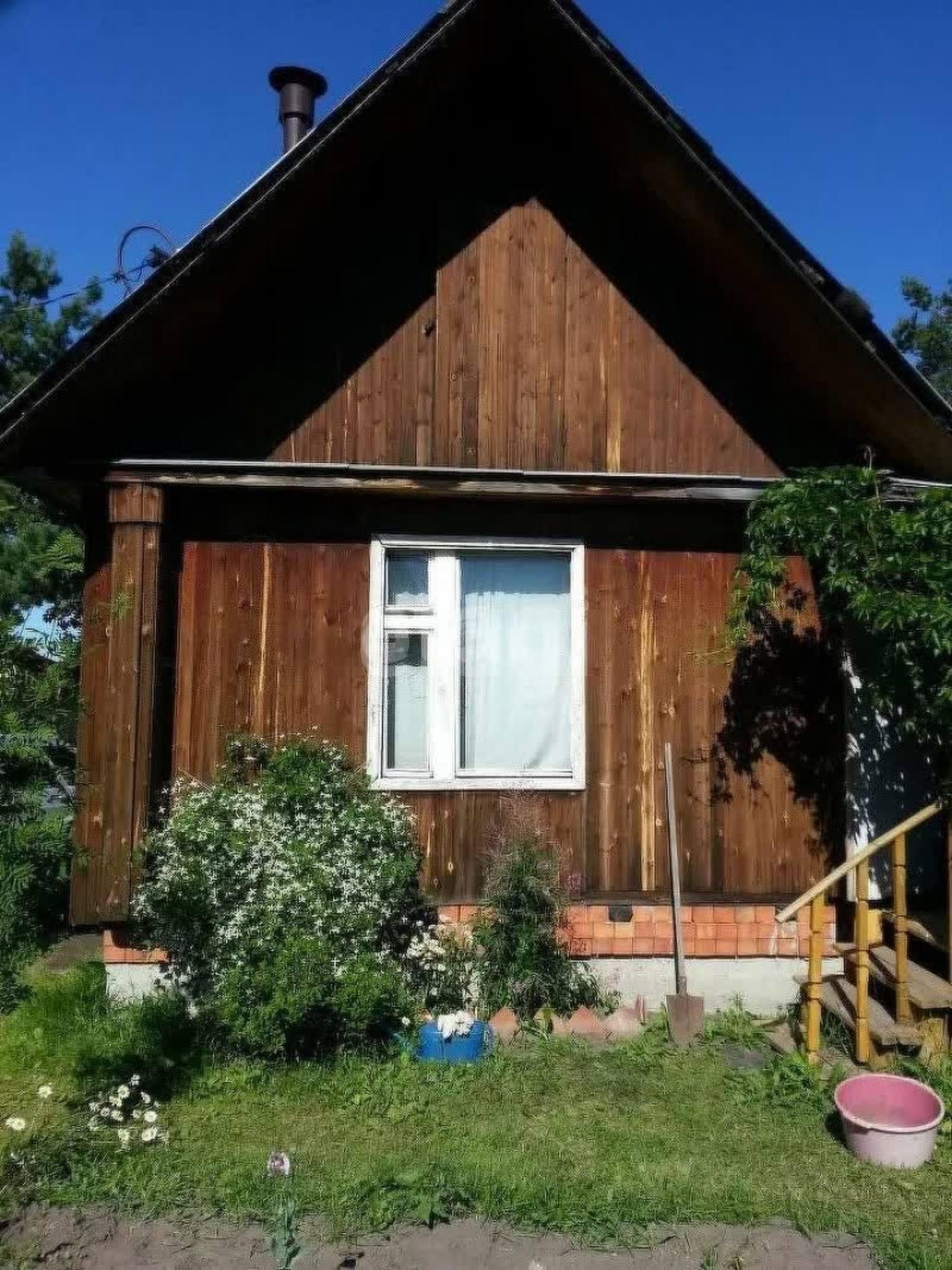 Купить дачу, дом, коттедж за 3 100 000 рублей на Садовая №9,