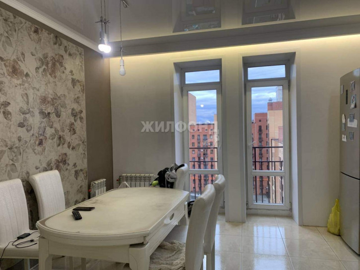 3-комн квартира Мясниковой улица, д.30