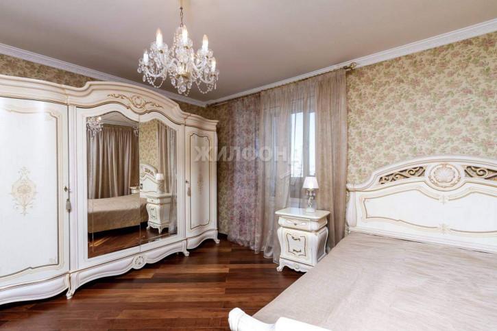 3-комн квартира Дуси Ковальчук улица, д.252
