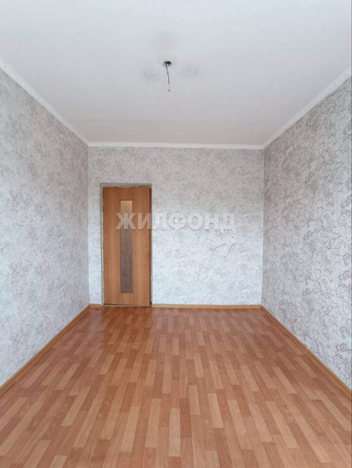 2-комн квартира Фрунзе улица, влд63