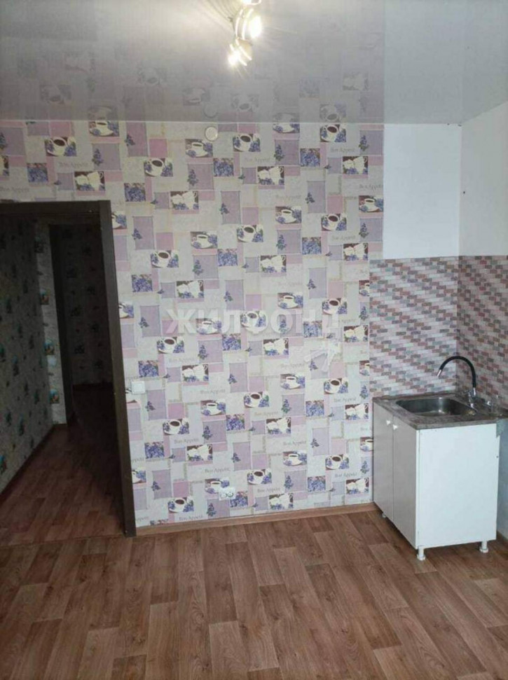 3-комн квартира Петухова улица, д.6/5